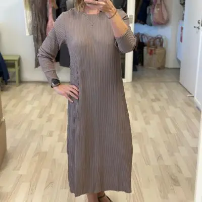 Fillerstur kjole - Hemd, Privatsachen - Privatsachen