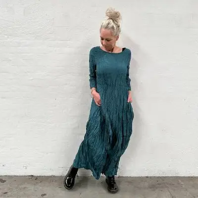 Praechtig Berlin - Wota silkekjole med 3/4 ærme - Kjoler